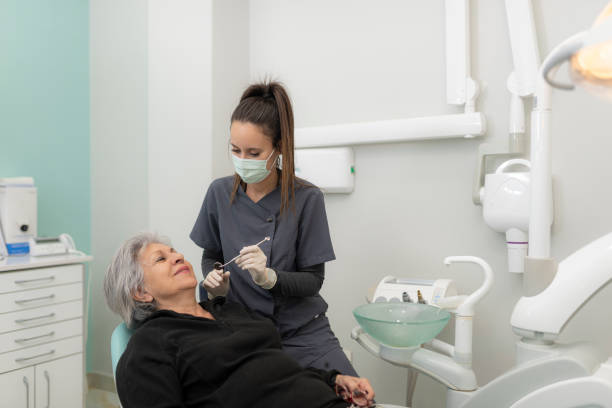 Best Emergency Treatment for Toothache in Windsor, IL
